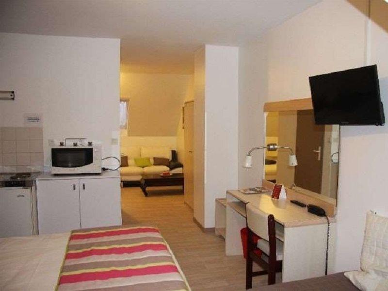 Hotel Brit 2*